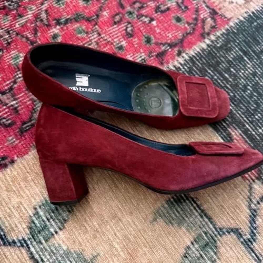 Italian Purple/maroon suede heels with a square buckle